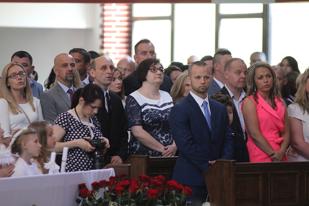 I Komunia święta w kościele Matki Bozej Królowej Polski