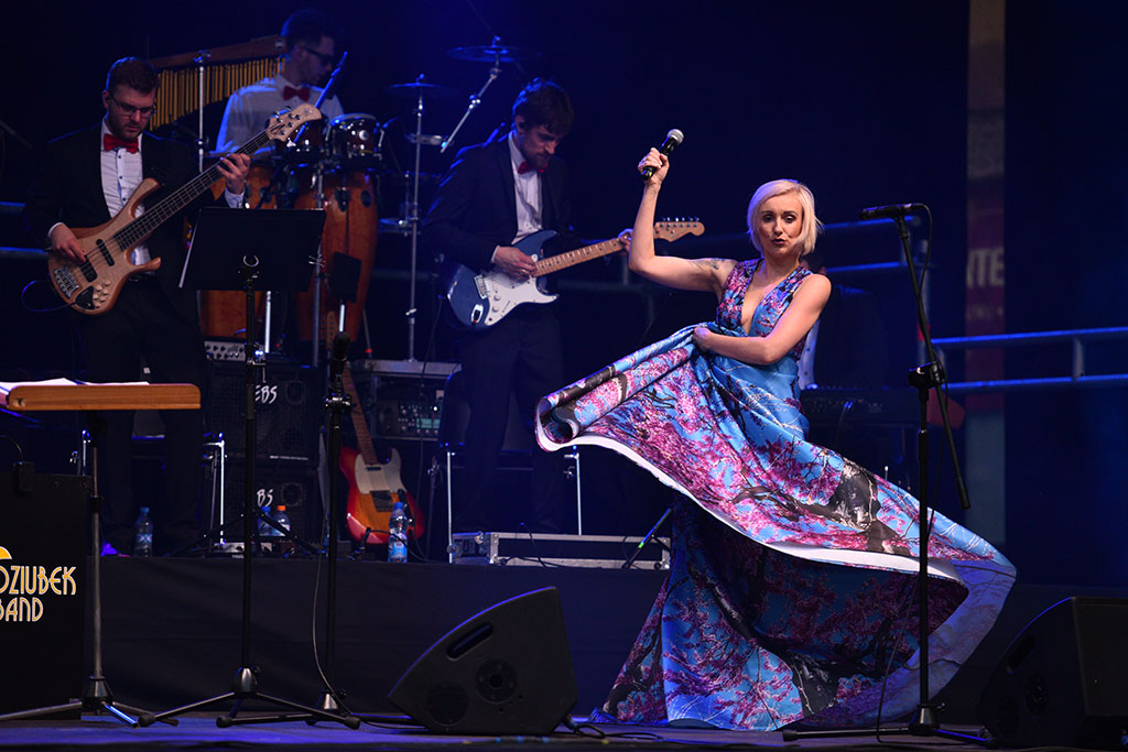 W legnickim rynku odbył się koncert z okazji Dnia Hutnika