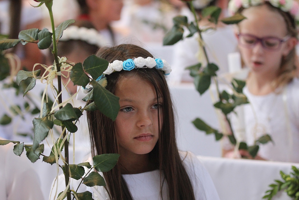 I Komunia święta w kościele Matki Bozej Królowej Polski