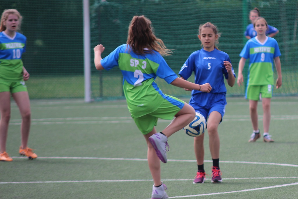 Finały strefowe w mini piłce nożnej na legnickim Orliku