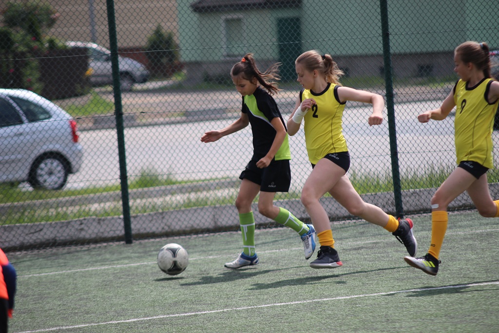 Finały strefowe w mini piłce nożnej na legnickim Orliku