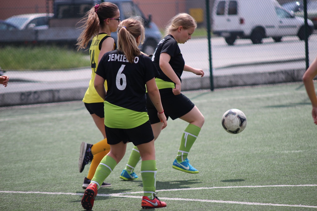 Finały strefowe w mini piłce nożnej na legnickim Orliku