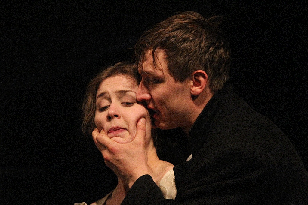 Galowe wznowienie „Hamleta, księcia Danii” w legnickim teatrze