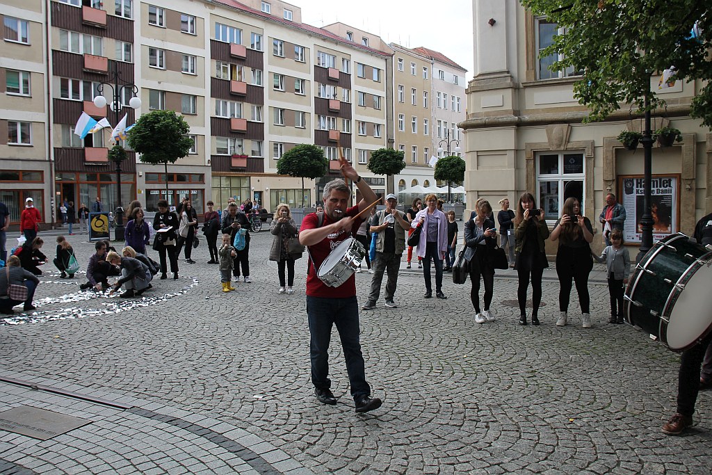 Drum Battle: Parada perkusyjna ulicami miasta Legnicy