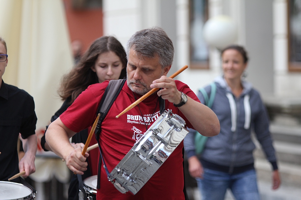 Drum Battle: Parada perkusyjna ulicami miasta Legnicy