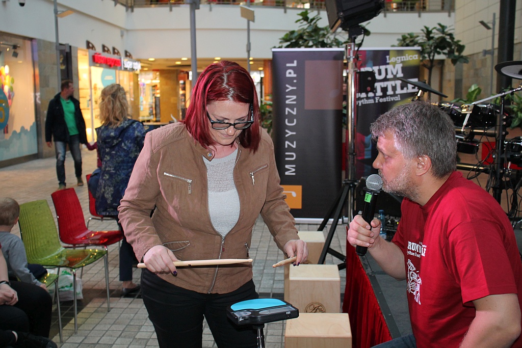 Drum Battle: Zabawy z bębnami, wybory pałkera oraz koncert