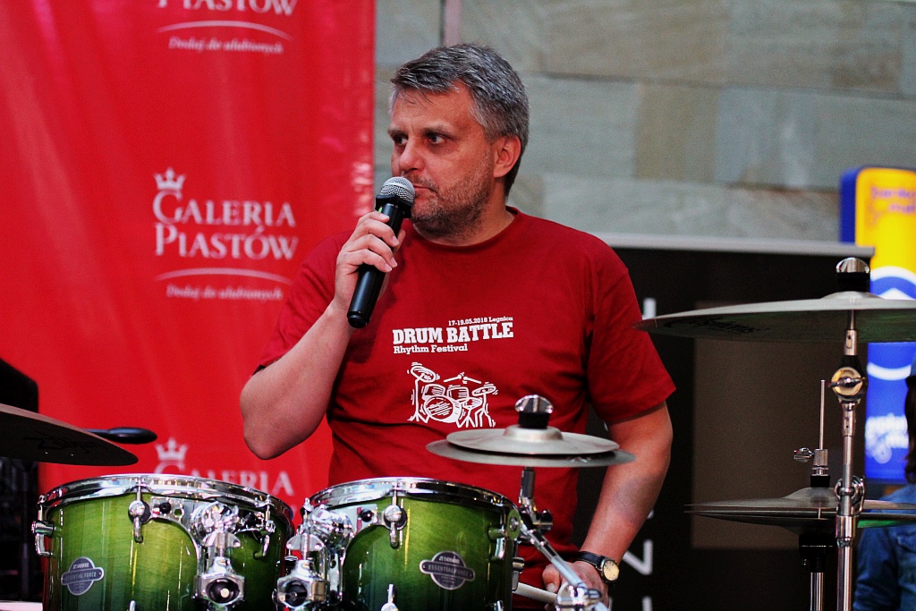 Drum Battle: Zabawy z bębnami, wybory pałkera oraz koncert