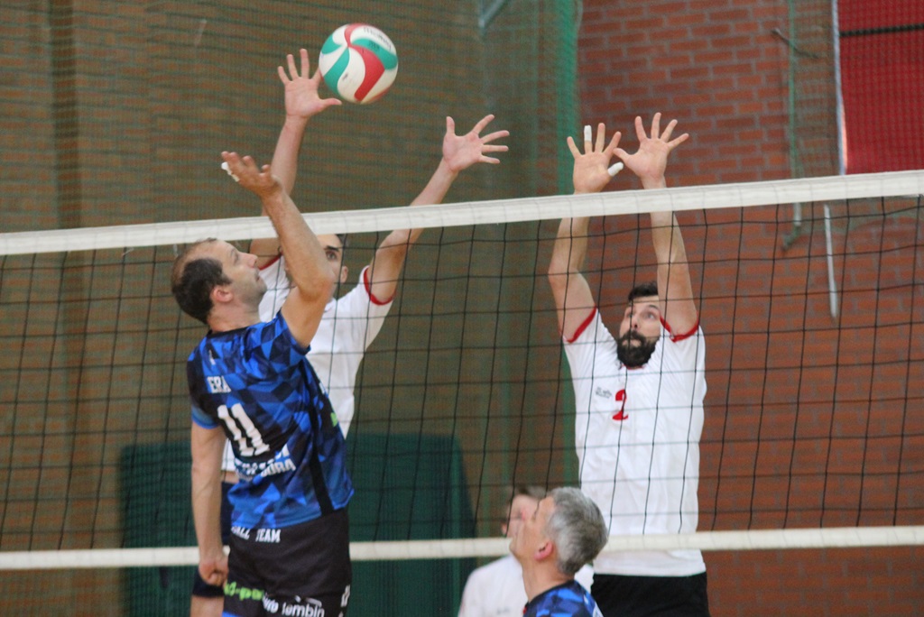 Na Piekarach ruszyły mistrzostwa Polski amatorów w siatkówce