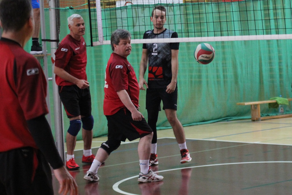 Na Piekarach ruszyły mistrzostwa Polski amatorów w siatkówce