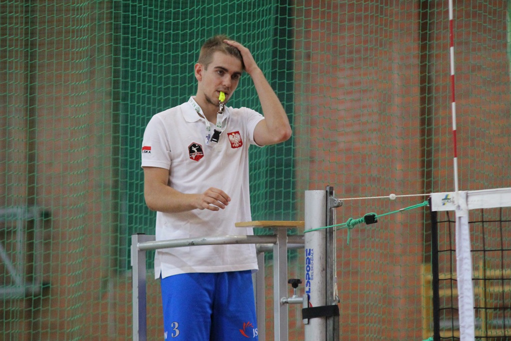 Na Piekarach ruszyły mistrzostwa Polski amatorów w siatkówce