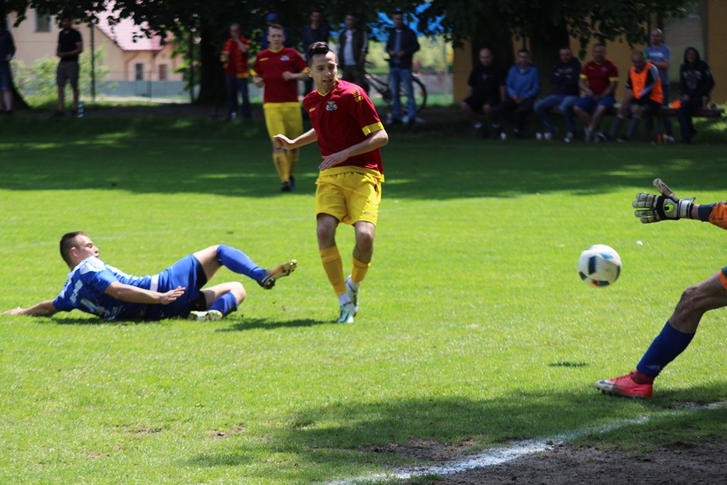 Klasa Okręgowa: KS Legnickie Pole - Kaczawa Bieniowice  5:3