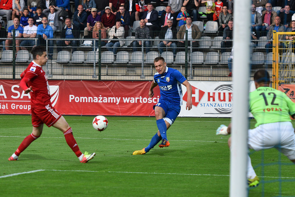 Dwa gole Marquitosa i Miedź jest o mały kroczek od ekstraklasy