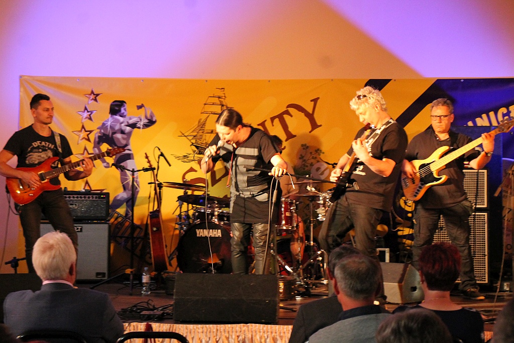 W Szczytnikach nad Kaczawą odbył się koncert Gabriela Fleszara
