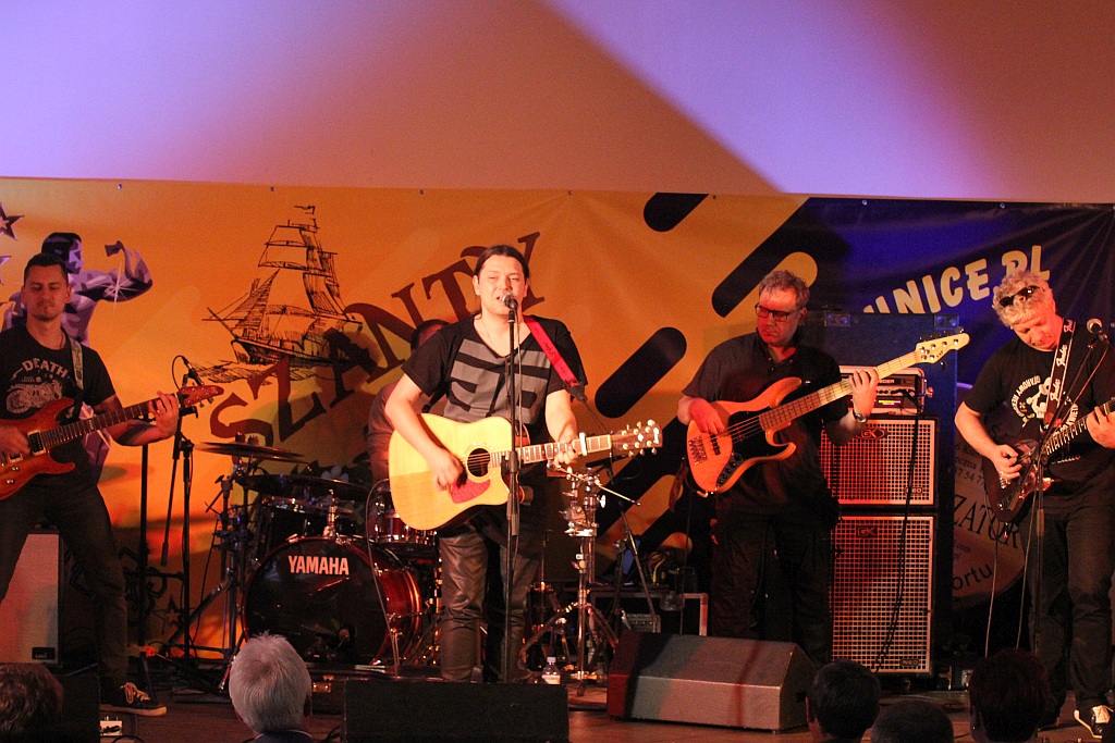 W Szczytnikach nad Kaczawą odbył się koncert Gabriela Fleszara