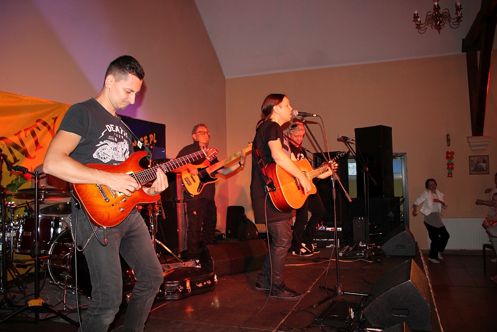 W Szczytnikach nad Kaczawą odbył się koncert Gabriela Fleszara