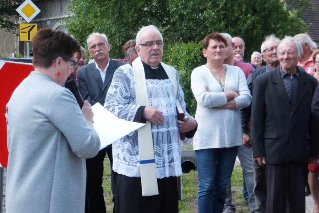 Odsłonięcie rzeźby św. Jana Nepomucena w Pątnówku