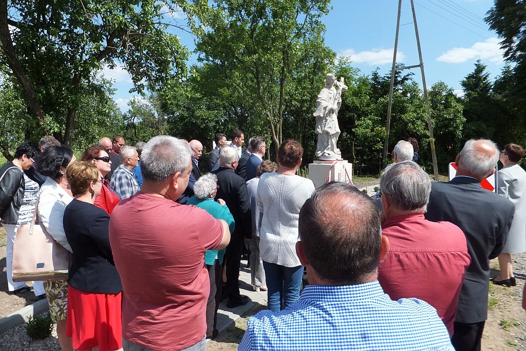 Odsłonięcie rzeźby św. Jana Nepomucena w Pątnówku
