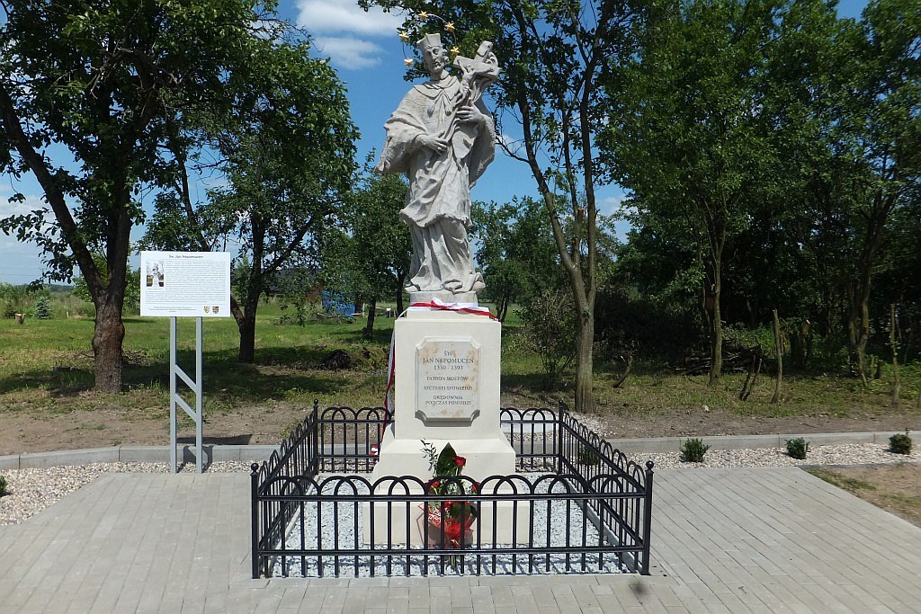 Odsłonięcie rzeźby św. Jana Nepomucena w Pątnówku