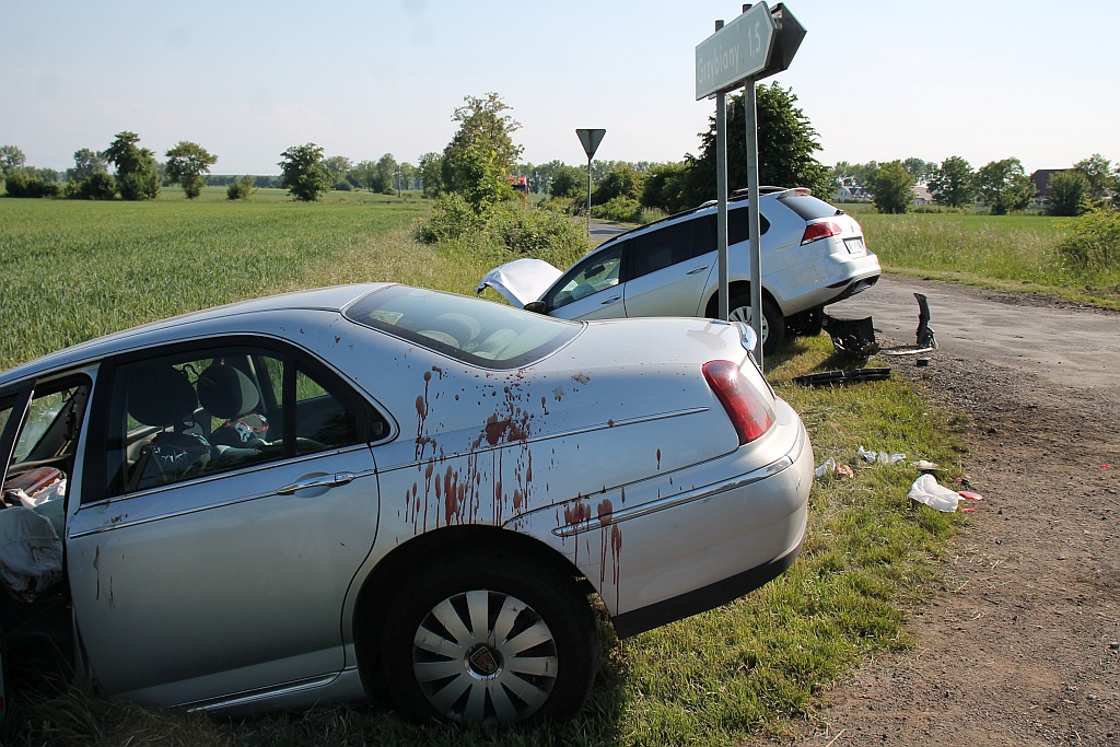 Dwie osoby ranne w wypadku na drodze Koskowice - Kłębanowice