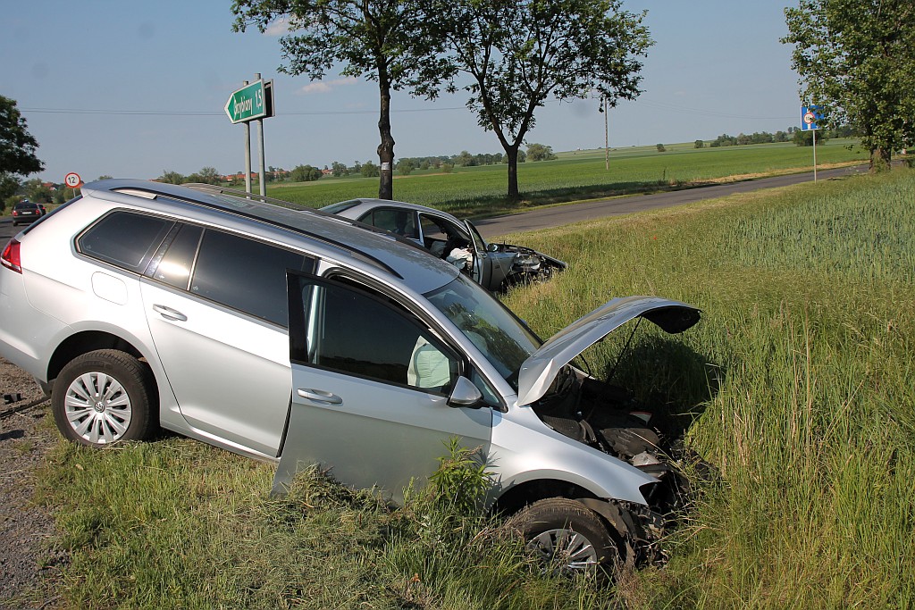 Dwie osoby ranne w wypadku na drodze Koskowice - Kłębanowice