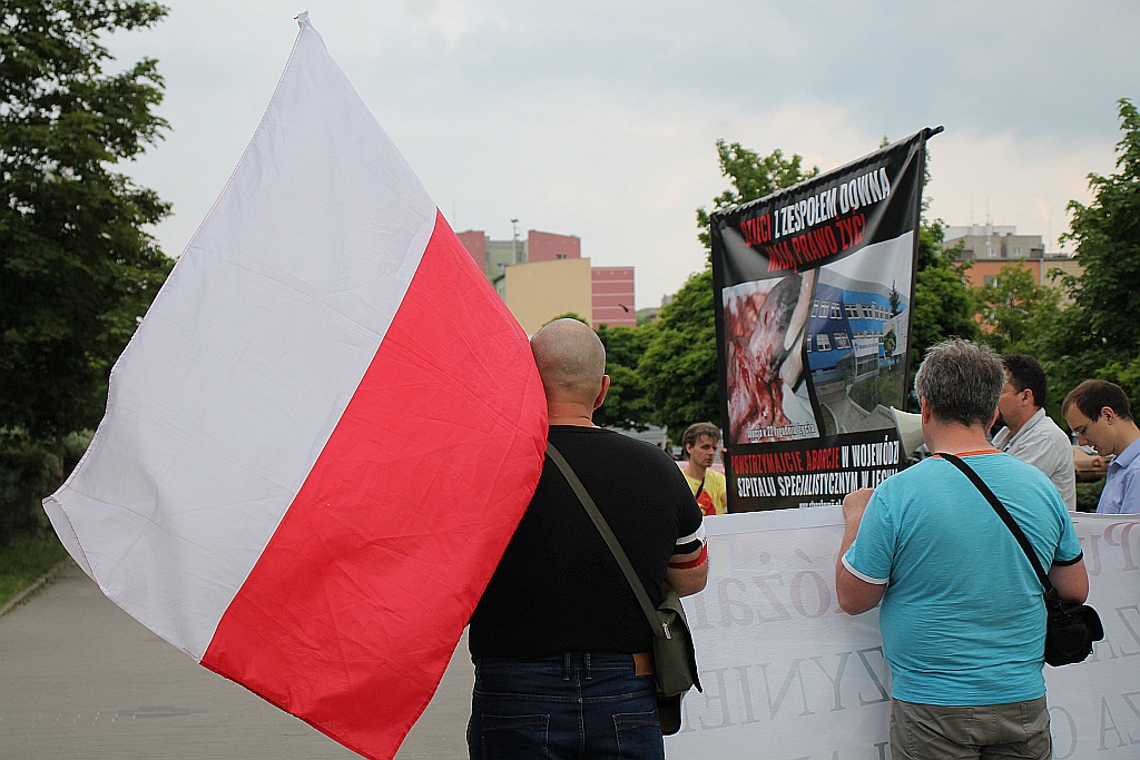 Obrońcy życia poczętego protestowali przed szpitalem