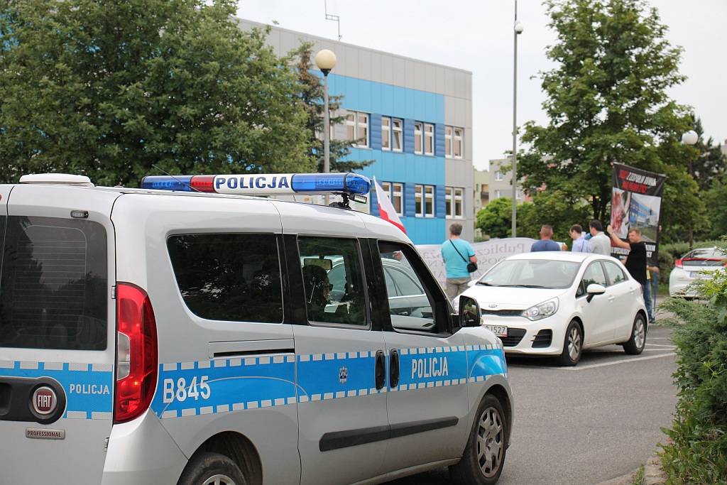 Obrońcy życia poczętego protestowali przed szpitalem