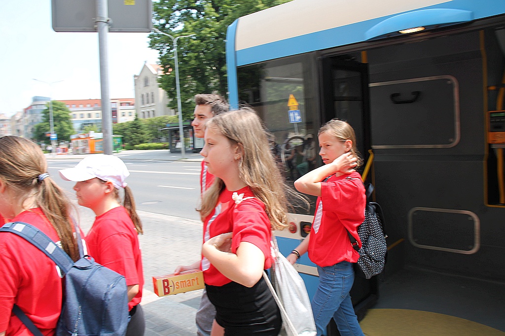 Promocja koncertu Legnica Cantat w legnickich autobusach MPK