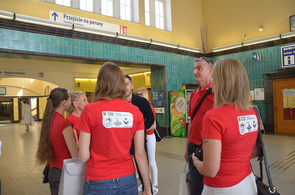 Promocja koncertu Legnica Cantat w pociągu Kolei Dolnośląskich