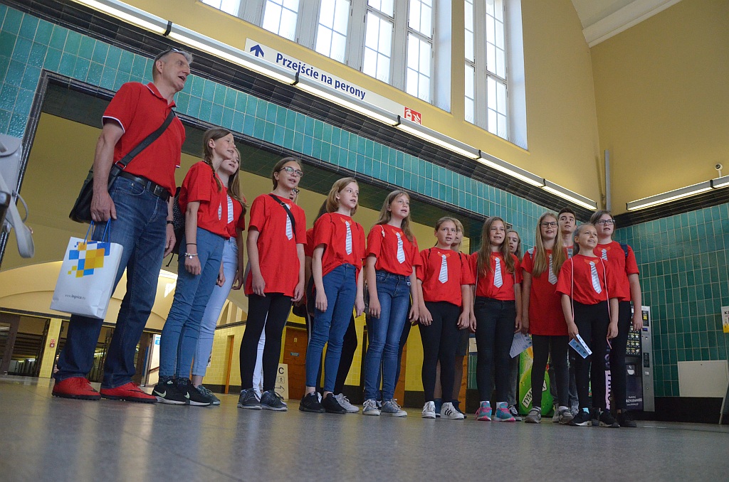 Promocja koncertu Legnica Cantat w pociągu Kolei Dolnośląskich
