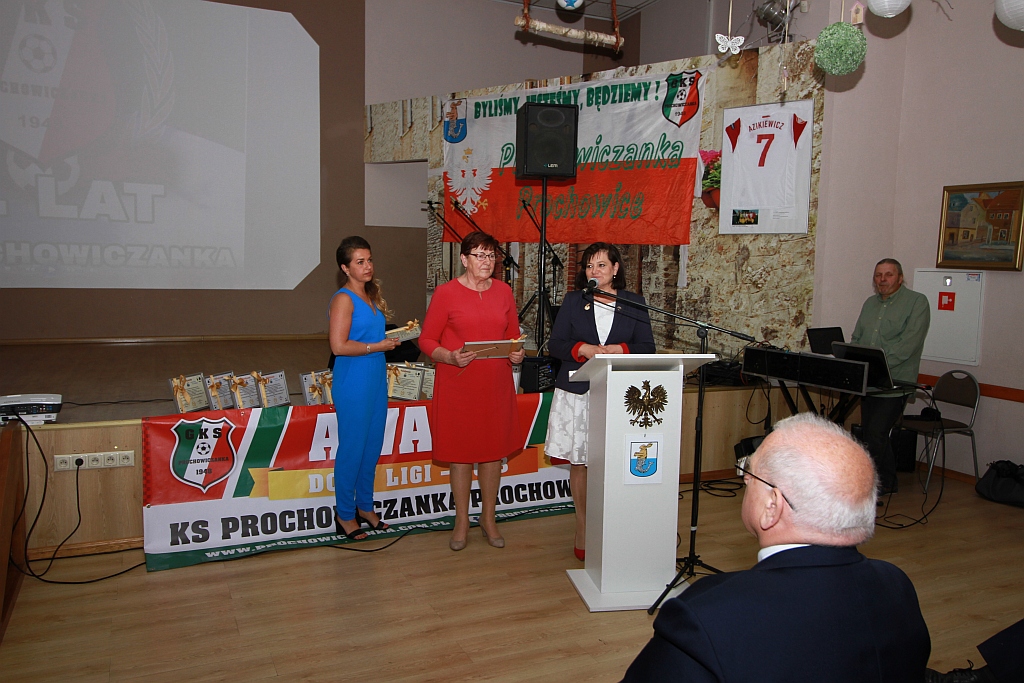 Prochowiczance stuknęło 70 lat! Zasłużony klub świętował na gali