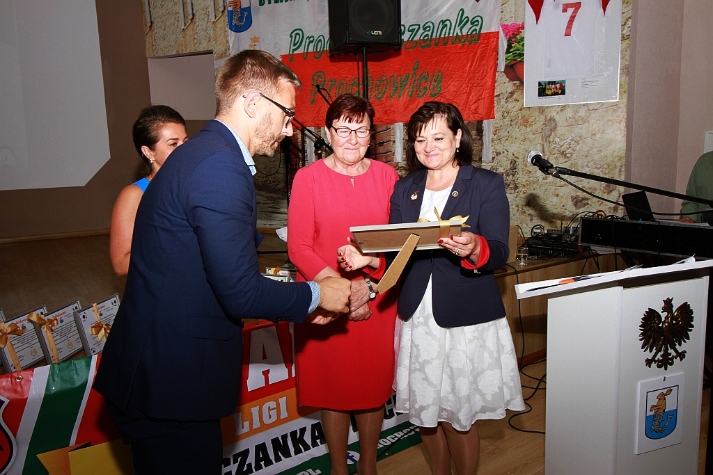 Prochowiczance stuknęło 70 lat! Zasłużony klub świętował na gali