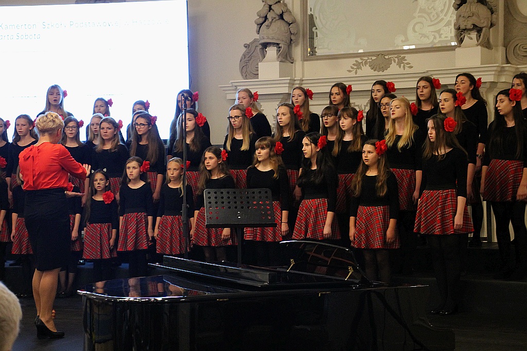 Pierwsza część koncertu konkursowego Legnica Cantat 49