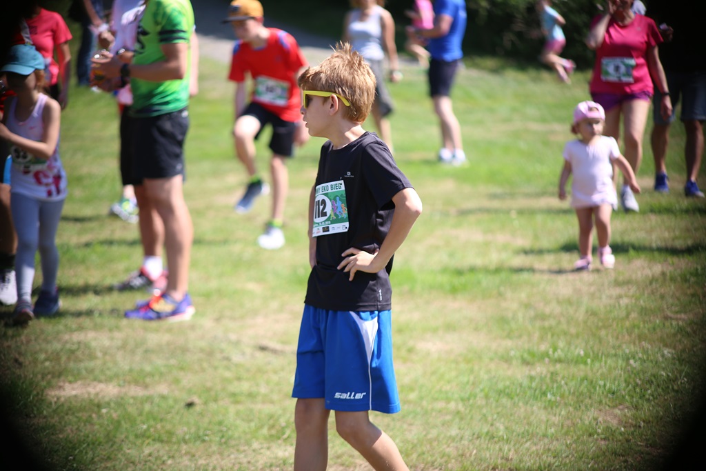 Rodzinny eko bieg z klubem „Agatka” w Lasku Złotoryjskim