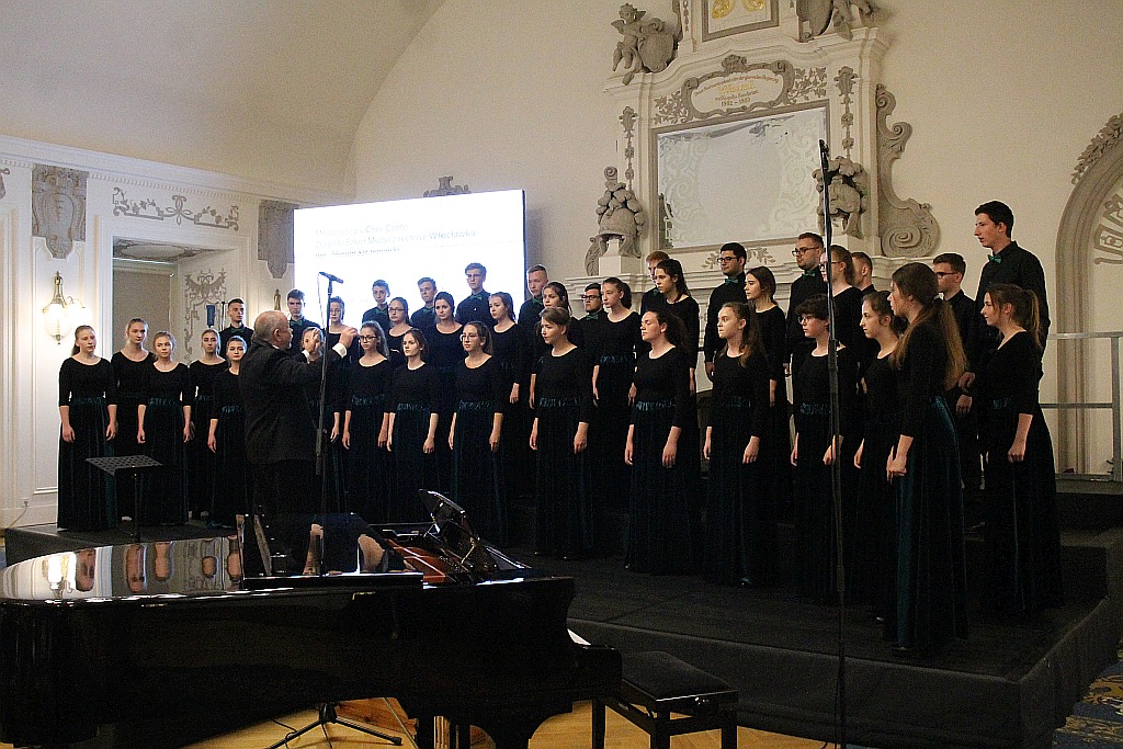 Druga część koncertu konkursowego Legnica Cantat 49