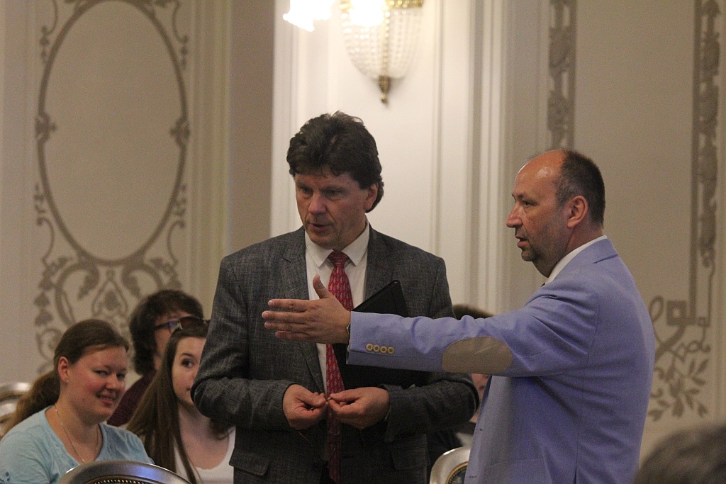 Pierwsza część koncertu konkursowego Legnica Cantat 49