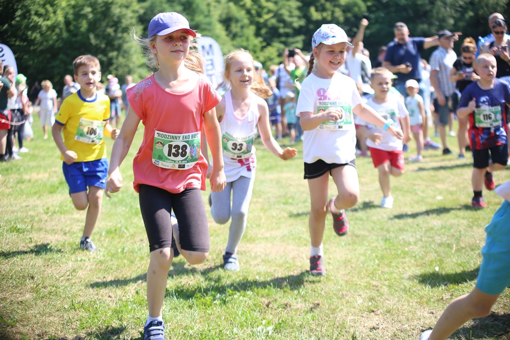 Rodzinny eko bieg z klubem „Agatka” w Lasku Złotoryjskim