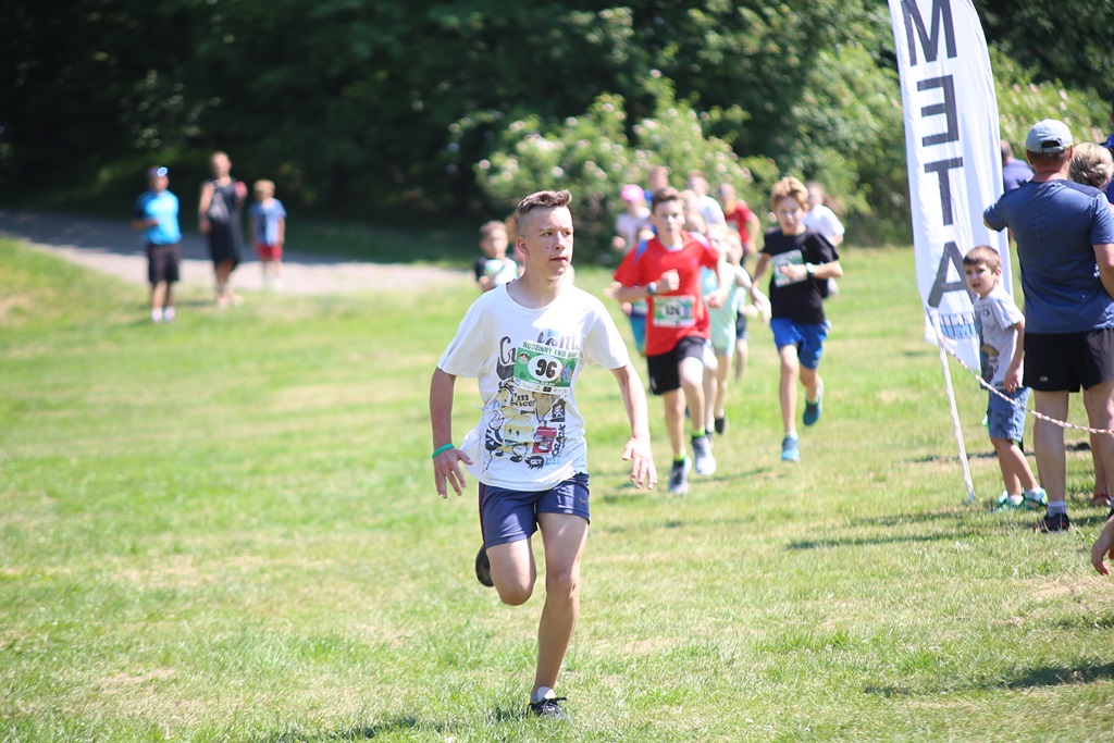 Rodzinny eko bieg z klubem „Agatka” w Lasku Złotoryjskim