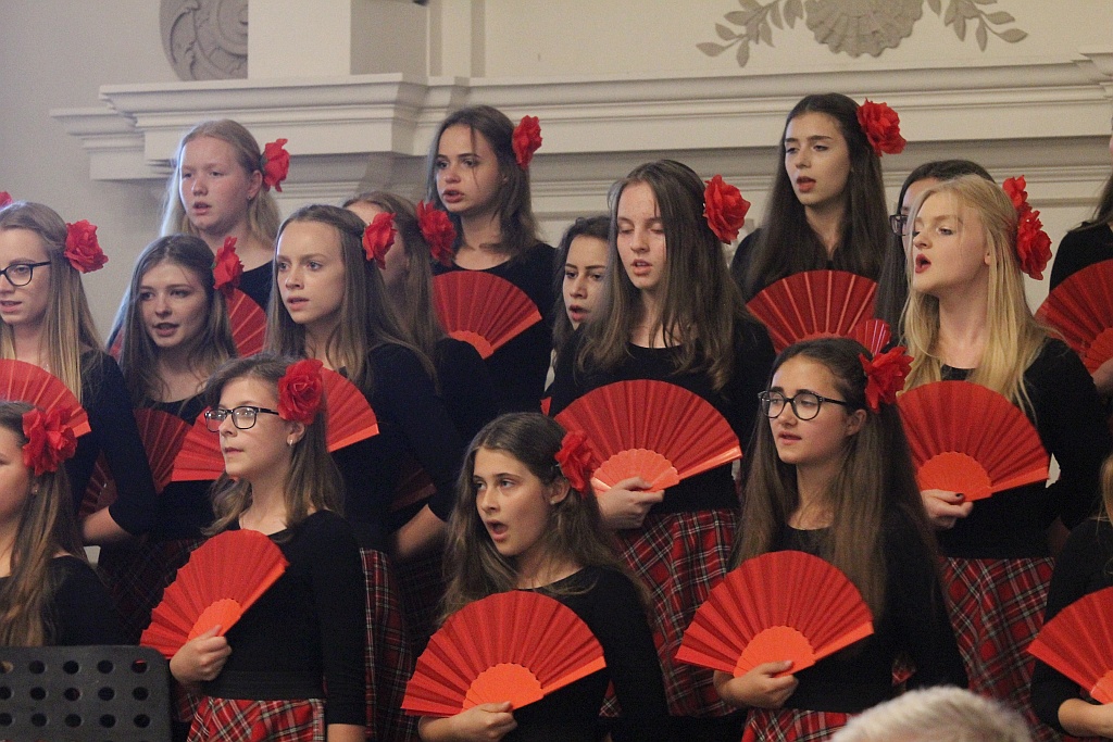 Pierwsza część koncertu konkursowego Legnica Cantat 49