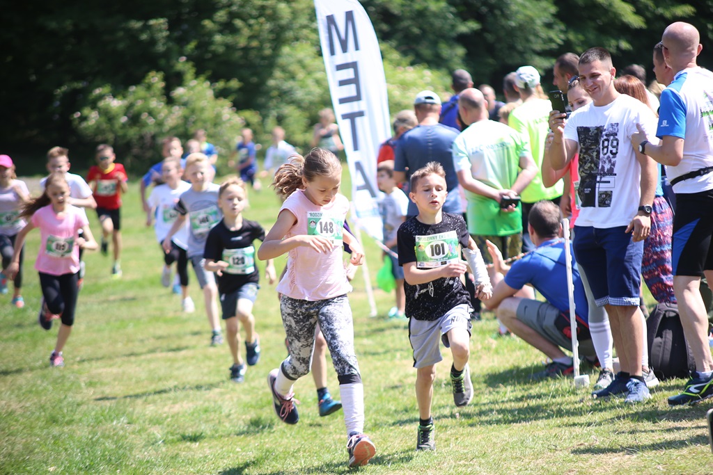 Rodzinny eko bieg z klubem „Agatka” w Lasku Złotoryjskim
