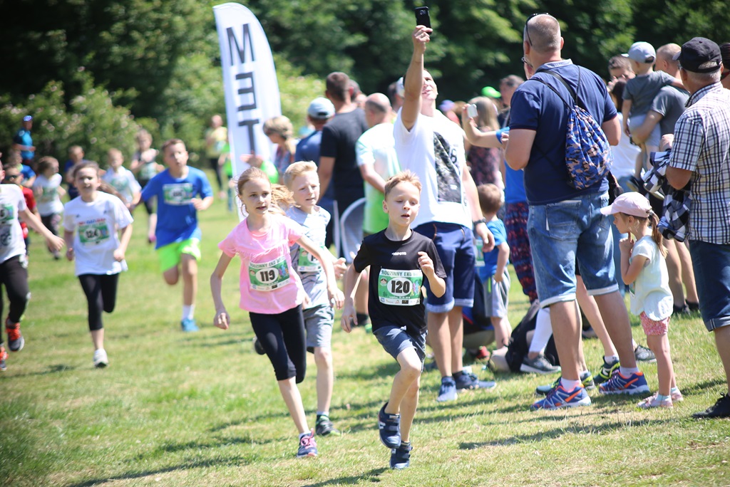 Rodzinny eko bieg z klubem „Agatka” w Lasku Złotoryjskim