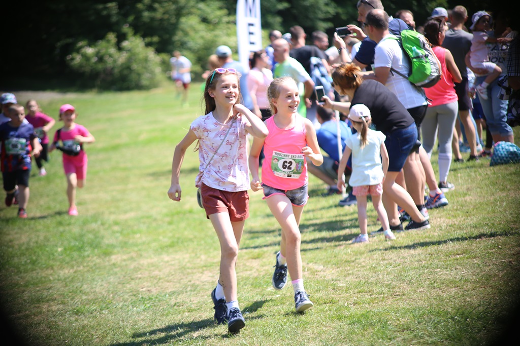 Rodzinny eko bieg z klubem „Agatka” w Lasku Złotoryjskim