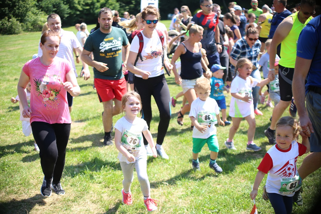Rodzinny eko bieg z klubem „Agatka” w Lasku Złotoryjskim