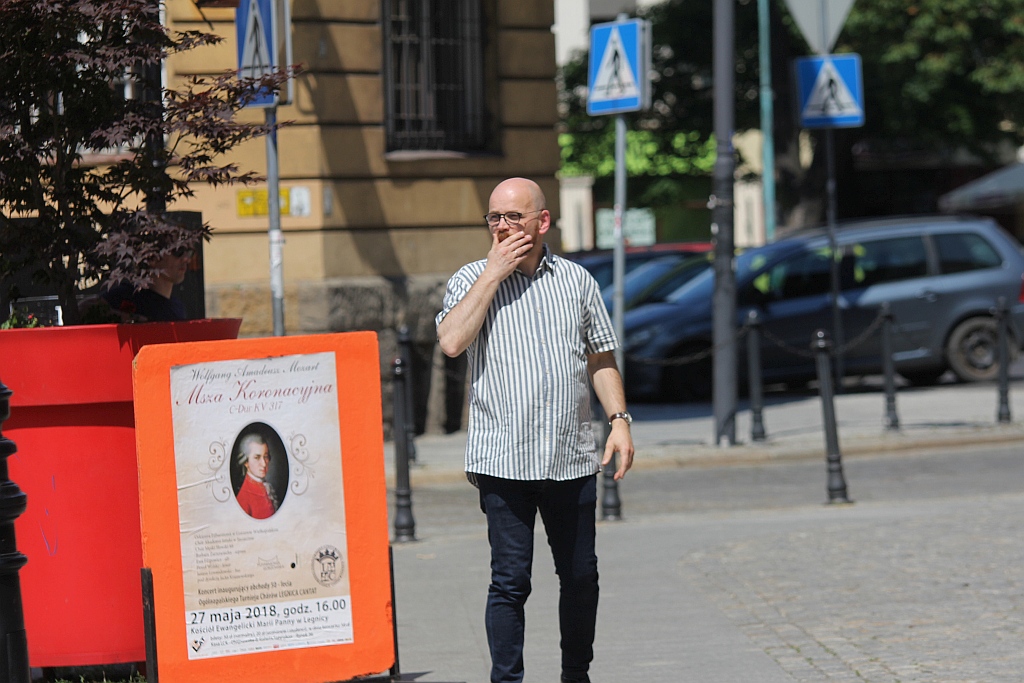 Legnica Cantat: prezentacja chórów na legnickich ulicach