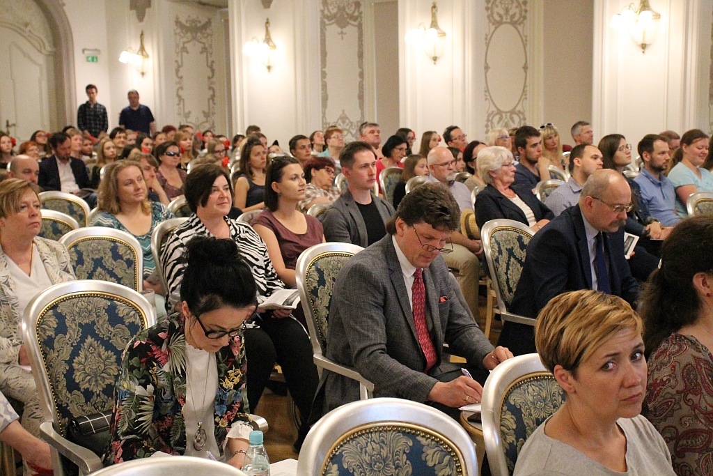 Pierwsza część koncertu konkursowego Legnica Cantat 49
