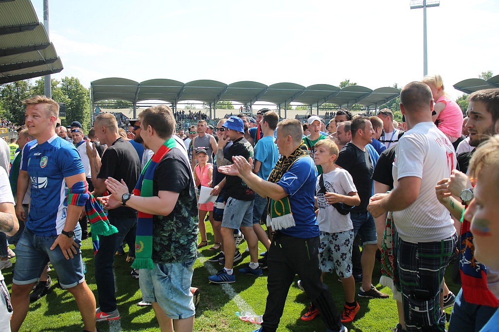 Miedź rozgromiła Chojniczankę i awansowała do ekstraklasy