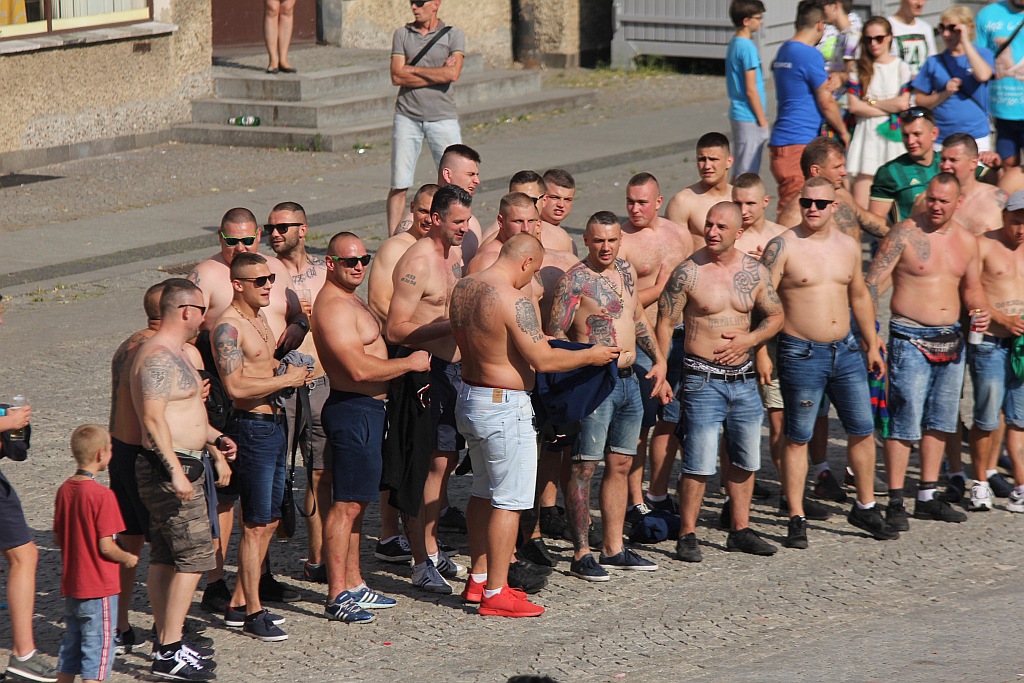 Tysiące kibiców świętowało w rynku awans do ekstraklasy - cz. 2