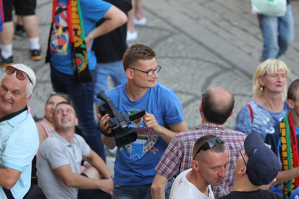 Tysiące kibiców świętowało w rynku awans do ekstraklasy - cz. 2