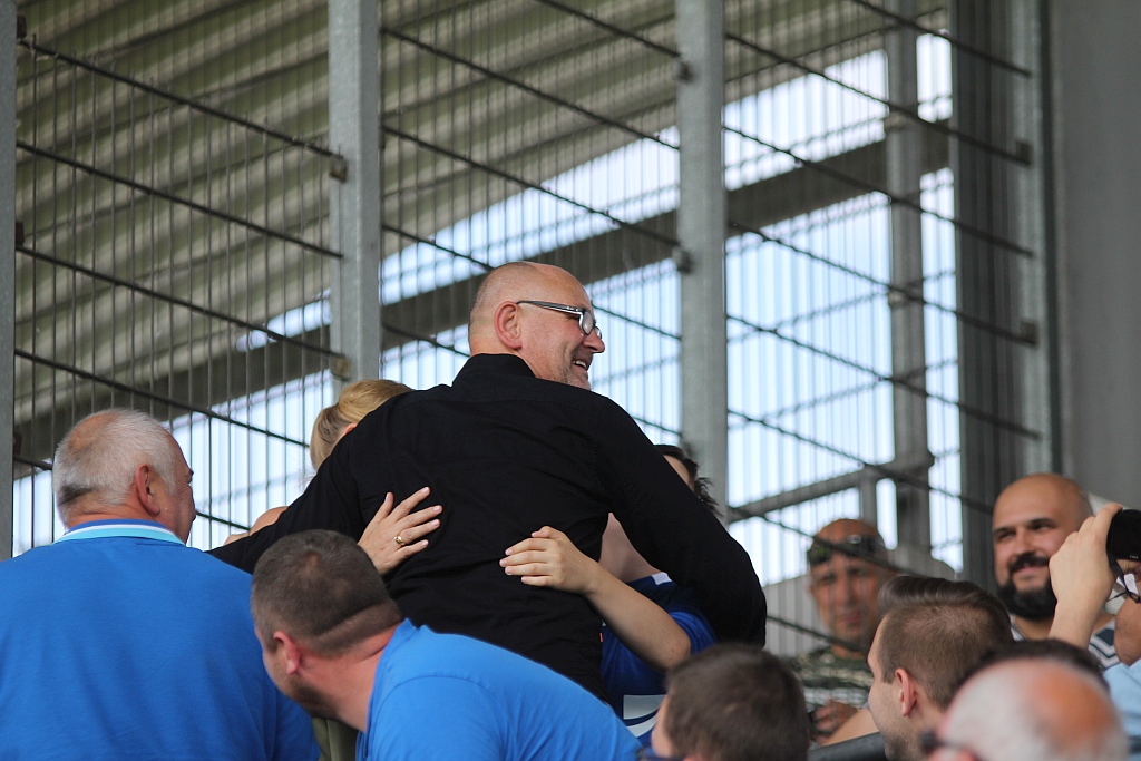 Miedź rozgromiła Chojniczankę i awansowała do ekstraklasy