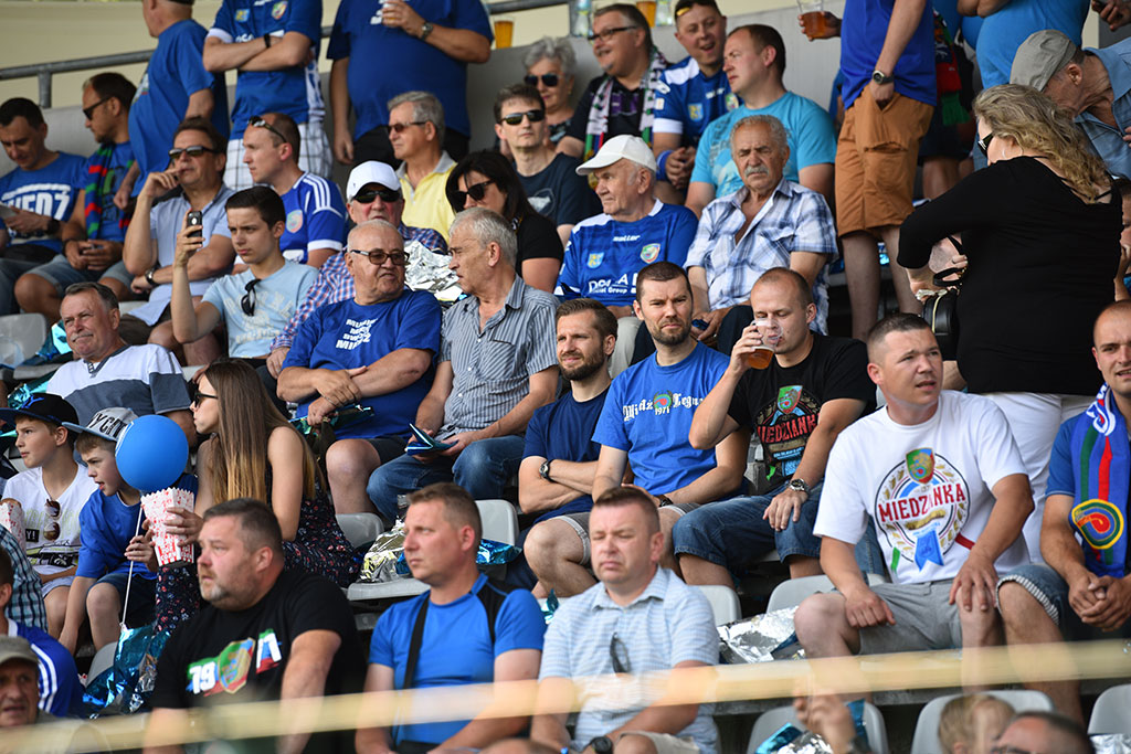 Piłkarska fiesta na trybunach. Jak kibicowaliście Miedzi