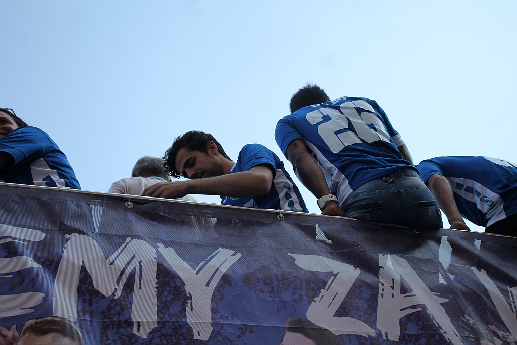 Tysiące kibiców świętowało w rynku awans do ekstraklasy - cz. 2